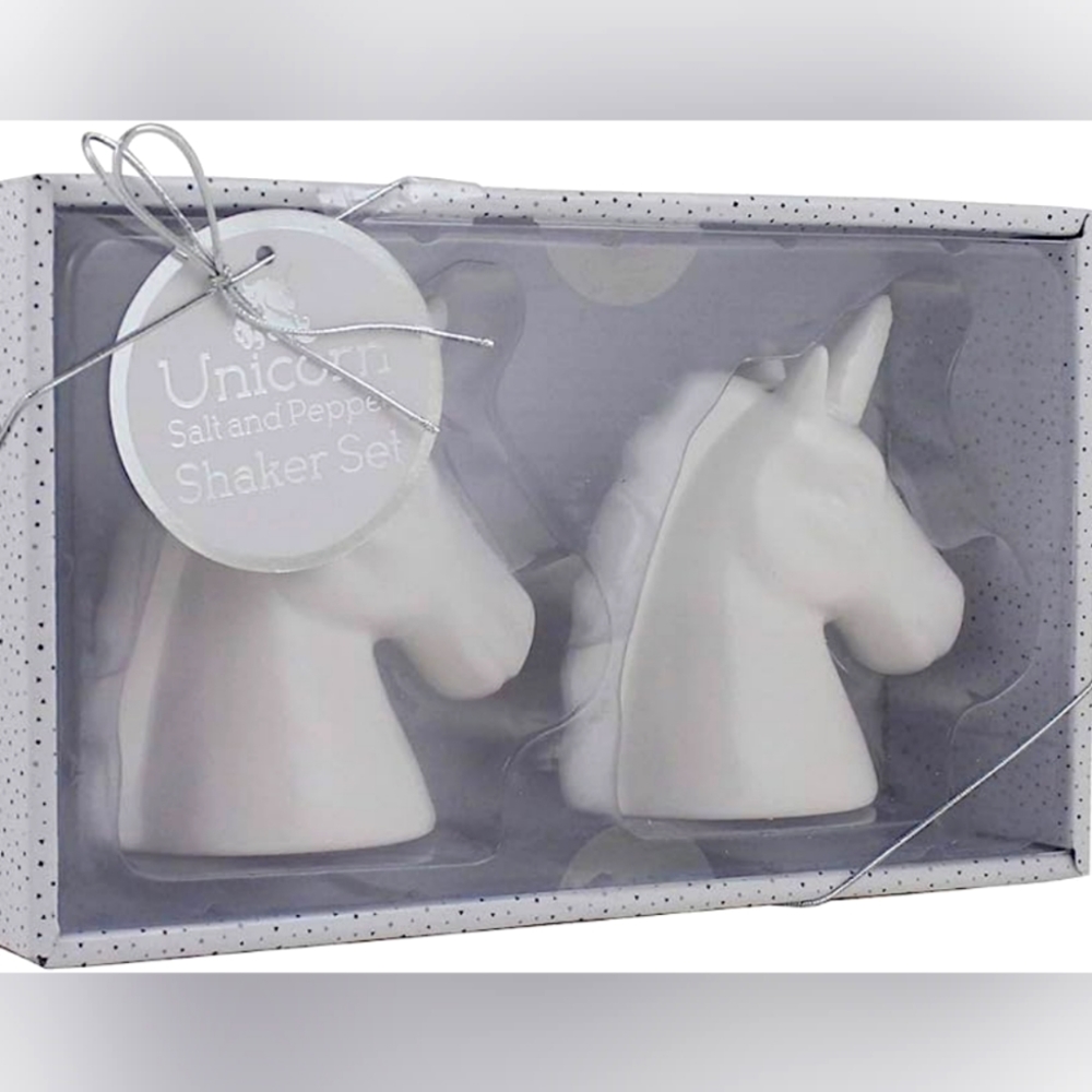 Unicorn Salt & Pepper Shaker Set NWT